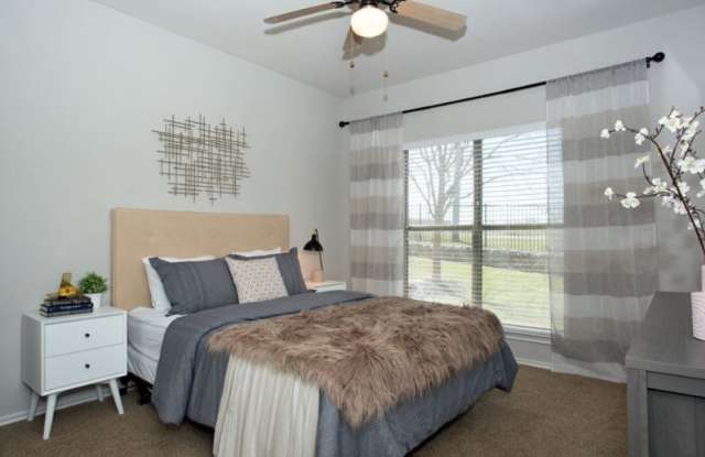 8916 Brodie Ln 71536 Gallery 4