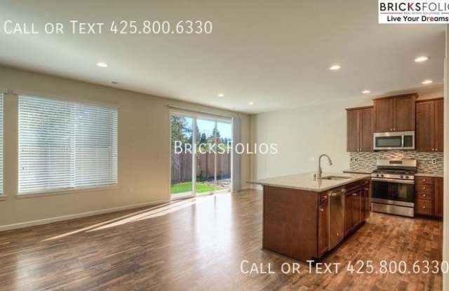8105 174th Street Court East Gallery 4