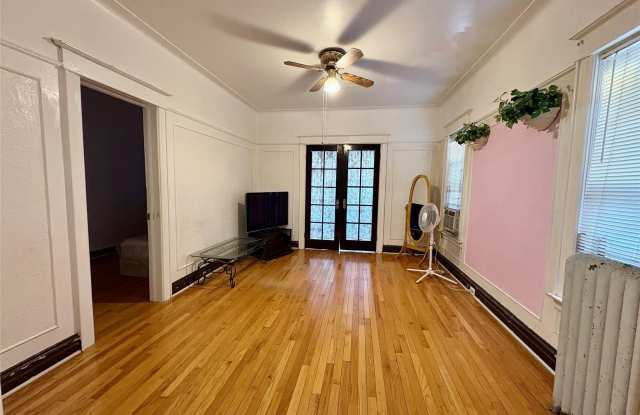 36 Eldert Lane unit: 2Nd Fl - 36 Eldert Lane, Brooklyn, NY 11208