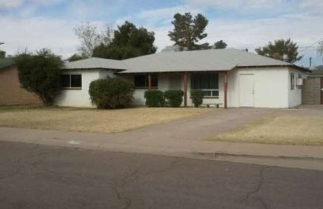 COMING SOON....NICE 4 BED 2 BATH CORNER LOT HOME!!!! photos photos