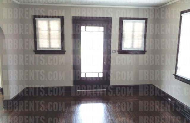3444 Evanston Avenue, Gallery 3