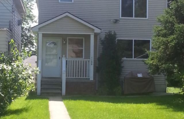 1126 Maryland Street - 1126 Maryland Street, Grosse Pointe Park, MI 48230