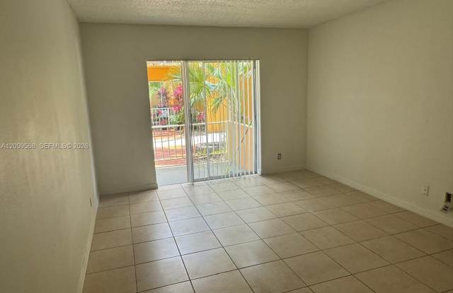 18111 NW 68th Ave photos photos