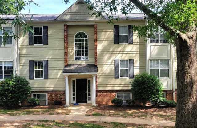 Conveniently Located Three Bedroom Condo photos photos