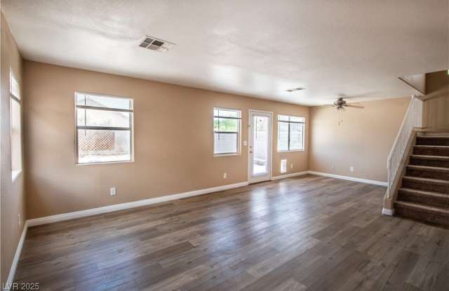 3908 Narrow Canyon Street photos photos