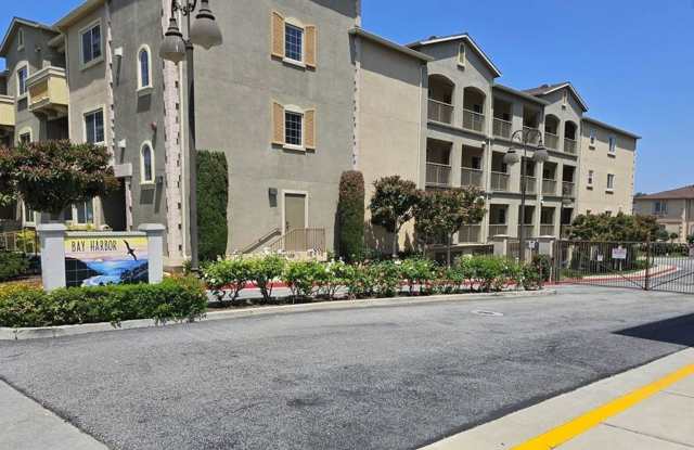 Updated Condo on Top Floor in Harbor City photos photos