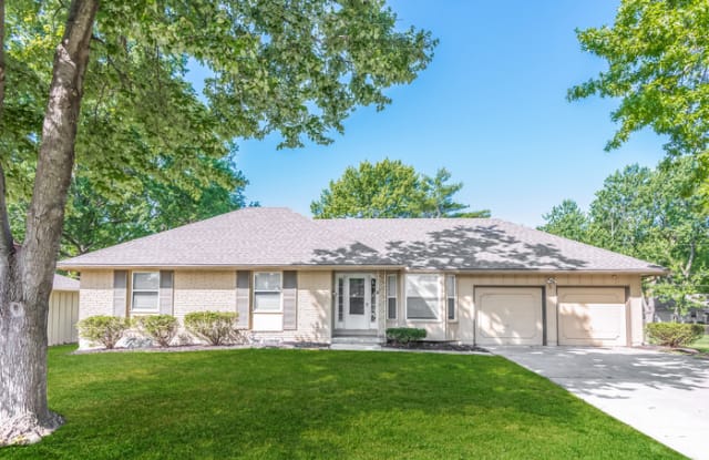 4517 East 104 Street - 4517 East 104th Street, Kansas City, MO 64137