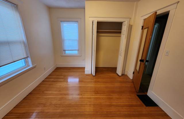 66 Brook St photos photos