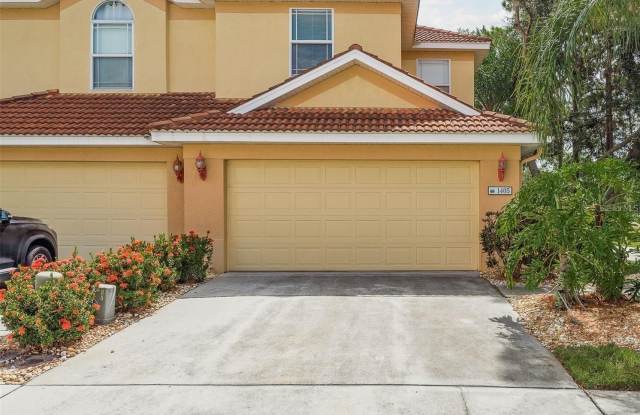 1405 RIDGE TERRACE - 1405 Ridge Terrace, Tarpon Springs, FL 34689