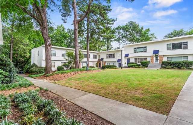 2250 Cheshire Bridge Road NE unit: 311 photos photos