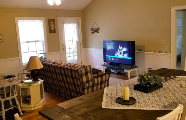 103 Sportsman Circle Northeast Gallery 3