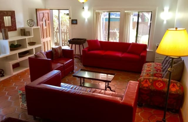 4216 Glenalbyn Dr - 4216 Glenalbyn Drive, Los Angeles, CA 90065