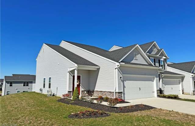 411 Honeycrisp Drive NE photos photos