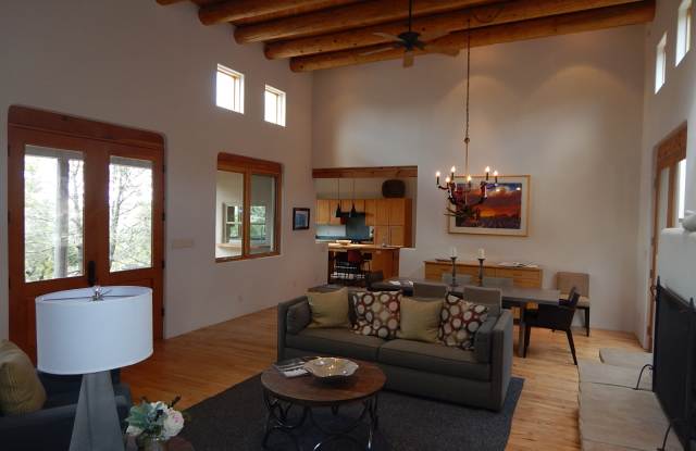 1208 Indian Rock Ln Gallery 4