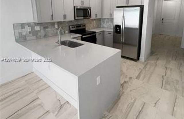 17025 SW 1st Street th 17025 Pembroke Pines, FL 33027 Gallery 1