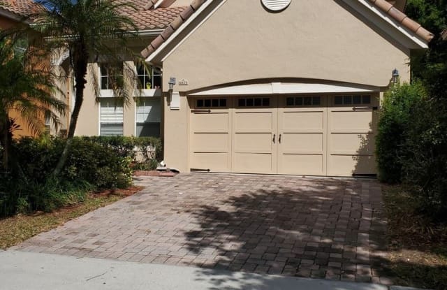 6875 LUCCA ST - 6875 Lucca Street, Orlando, FL 32819
