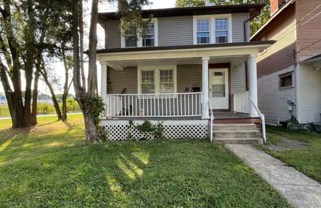 Single Family Home on Large Corner Lot photos photos