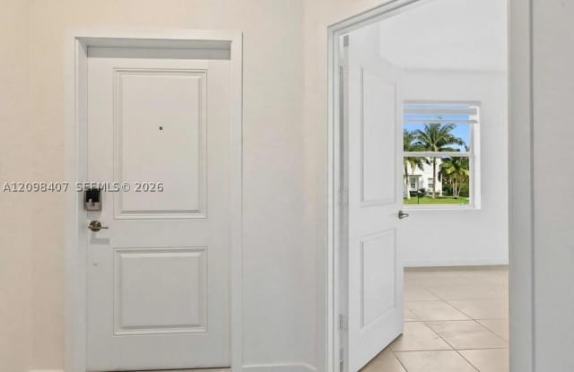 11011 SW 230 Terrace Gallery 3