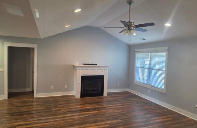 3 Bedroom, 2 Bath home. Gallery 3