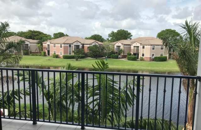 11654 SW 13th Ln Gallery 2
