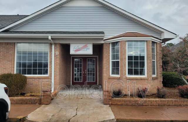1355 Flowering Dogwood Ln -D - 1355 Flowering Dogwood Lane, Dyersburg, TN 38024