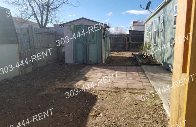 Great Price with a great location and view!!! Washer & Dryer Included! Gallery 4