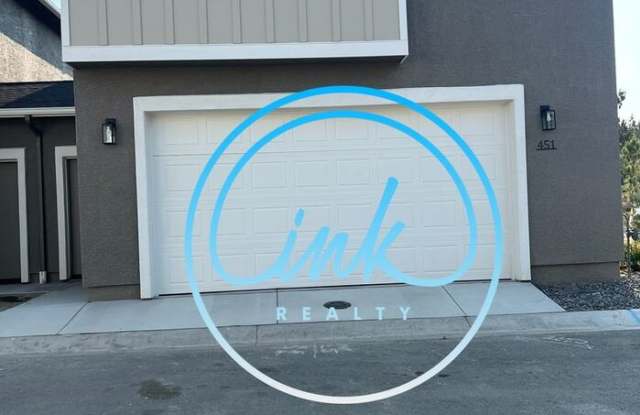 451 Blackbird Lane photos photos