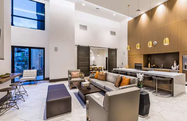 808 West Apartments Gallery 4