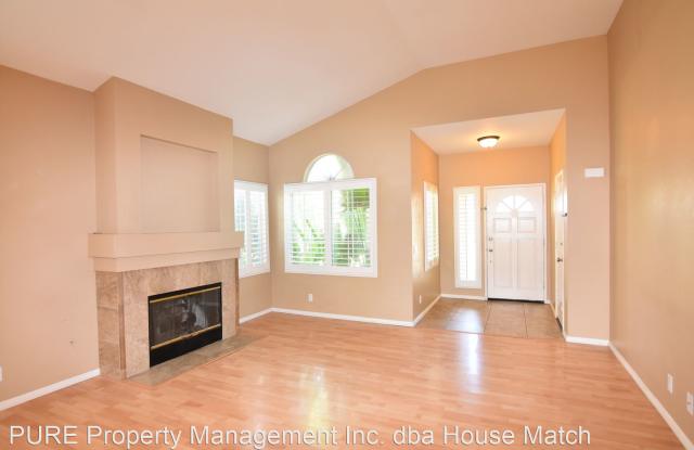 30049 Westlake Dr Gallery 4