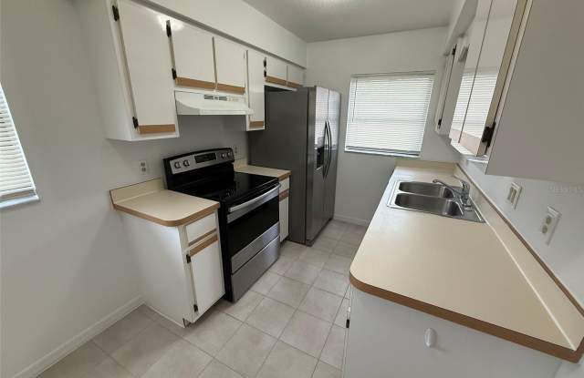 24540 HARBORVIEW Road Gallery 4