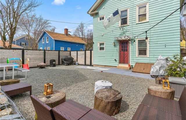 82 Willow Street photos photos