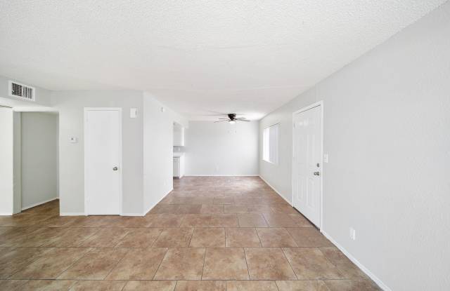 Woodridge Manor photos photos