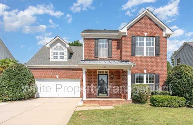 815 Haymarket Place photos photos