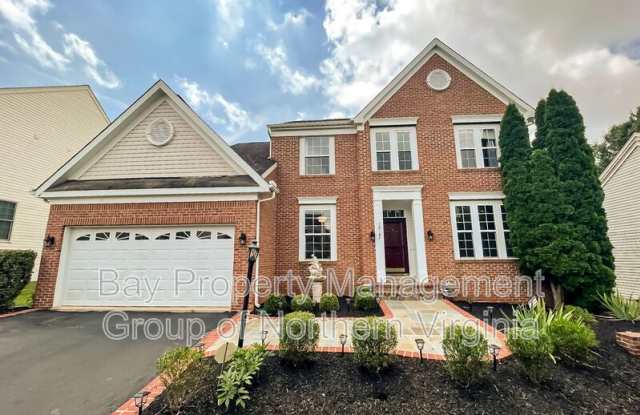 46167 Westridge Dr - 46167 Westridge Drive, Cascades, VA 20165