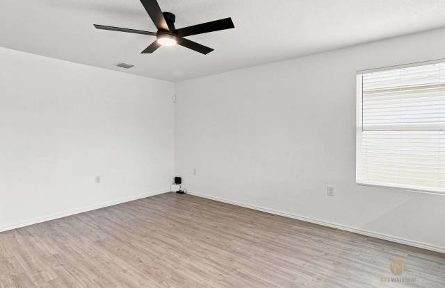 13415 TURNESA TER Gallery 3