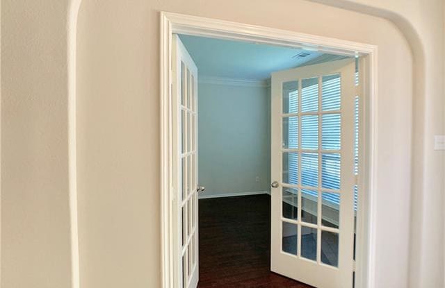 9105 Garden Grove Drive Gallery 2