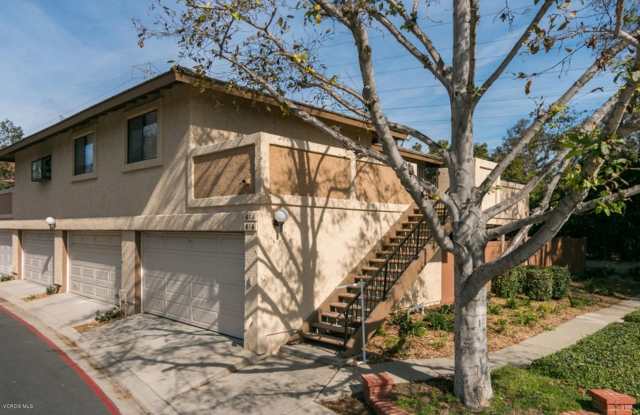 Ventura's Parkside 2nd Floor 2+1 Condo with 2-Car Garage! photos photos Ventura's Parkside 2nd Floor 2+1 Condo with 2-Car Garage! photos photos