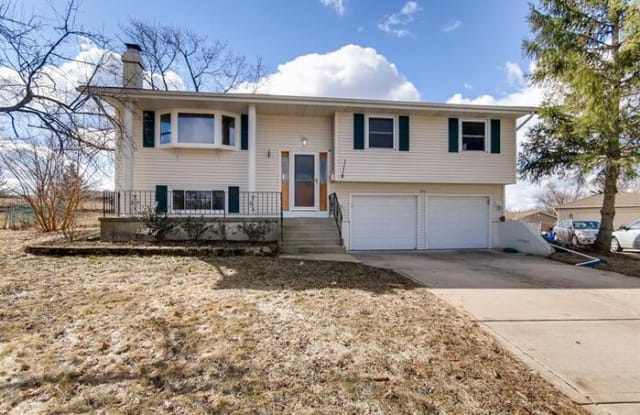 209 Sienna Court - 209 Sienna Court, Schaumburg, IL 60193