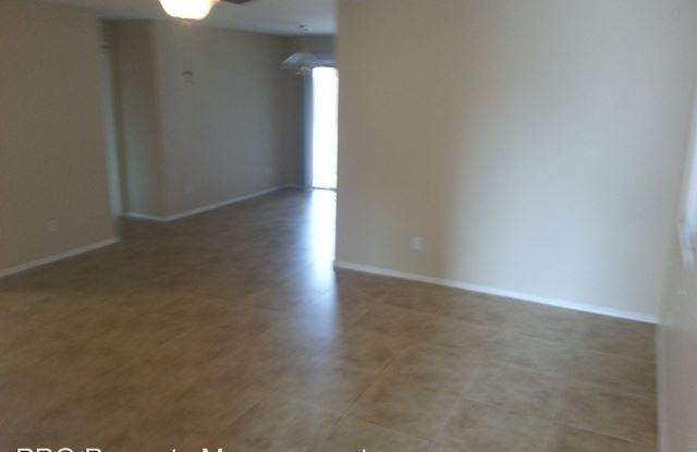 16236 W Calavar Rd Gallery 2