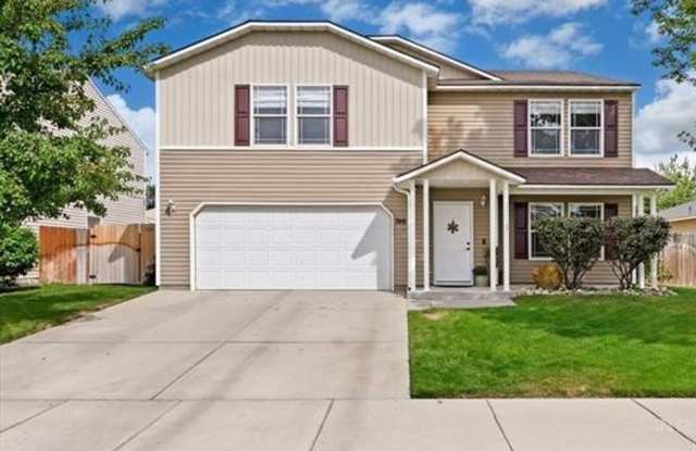 Beautiful Middleton Home photos photos