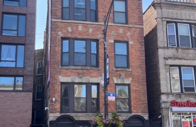 3324 North Clark St. Gallery 1
