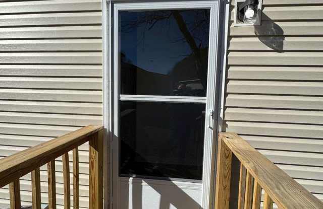 Rent to Own: 3 Bed, 2 Bath Home in Lawrenceville Gallery 4