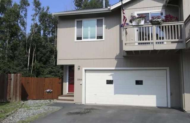 3 Bedroom South Anchorage Townhouse! - 3364 Kendall Loop, Anchorage, AK 99507