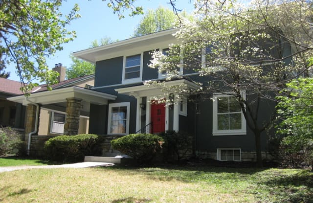 11 E Concord Ave - 11 East Concord Avenue, Kansas City, MO 64112