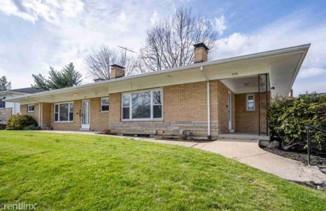 220 Adams Street - 220 Adams Avenue, Covington, KY 41014