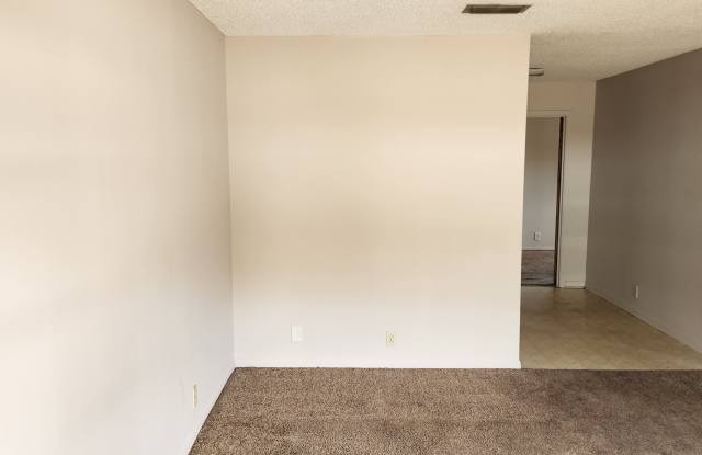 235 Mimosa Drive - 235 Mimosa Drive, Palatka, FL 32177