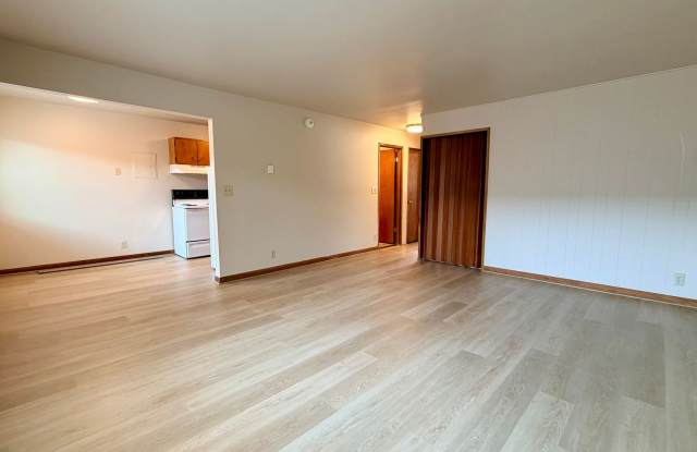 Welcome to Parkwood Apartments! Gallery 1