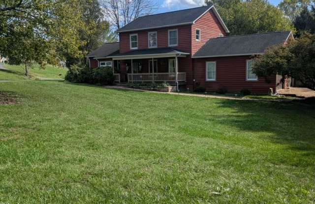 Single Family Home in Maury Cliff Subdivision, near Downtown Lexington Gallery 1