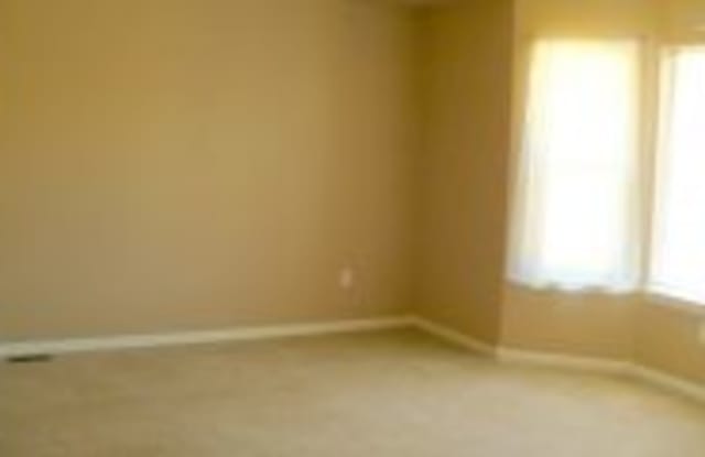 1544 Oxbow Gallery 4