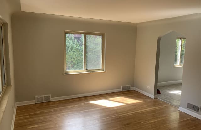 2475 South Franklin Street - 2475 South Franklin Street, Denver, CO 80210